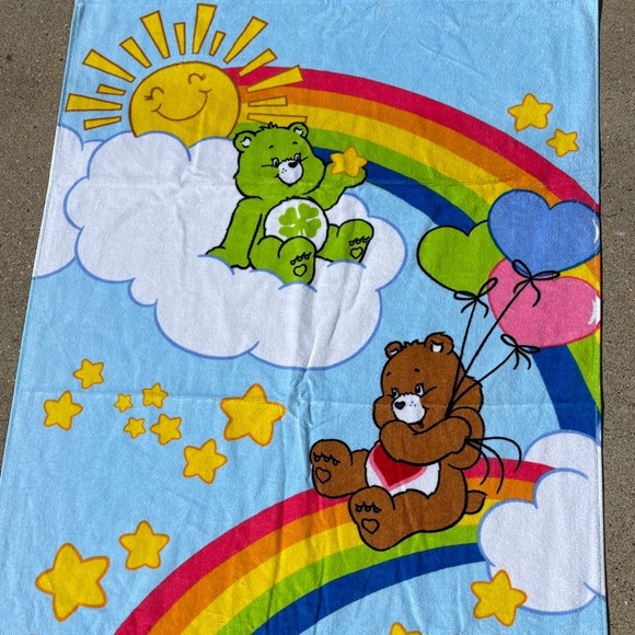 Care Bears Rainbow Beach Towel 28"x58" Spring Summer Gift Kids NEW - Picture 3 of 6